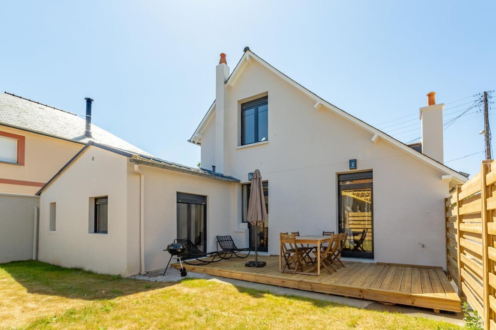 Rosalie - Maison Familiale Avec Jardin Clos-6 Pers *
